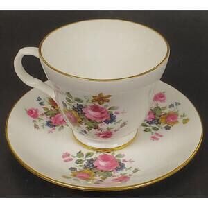 Vintage Sadler Wellington Floral Teacup Saucer Pink Roses Gold Trim VG